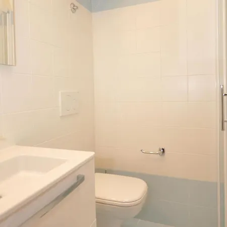 Apartment In Near Sea *